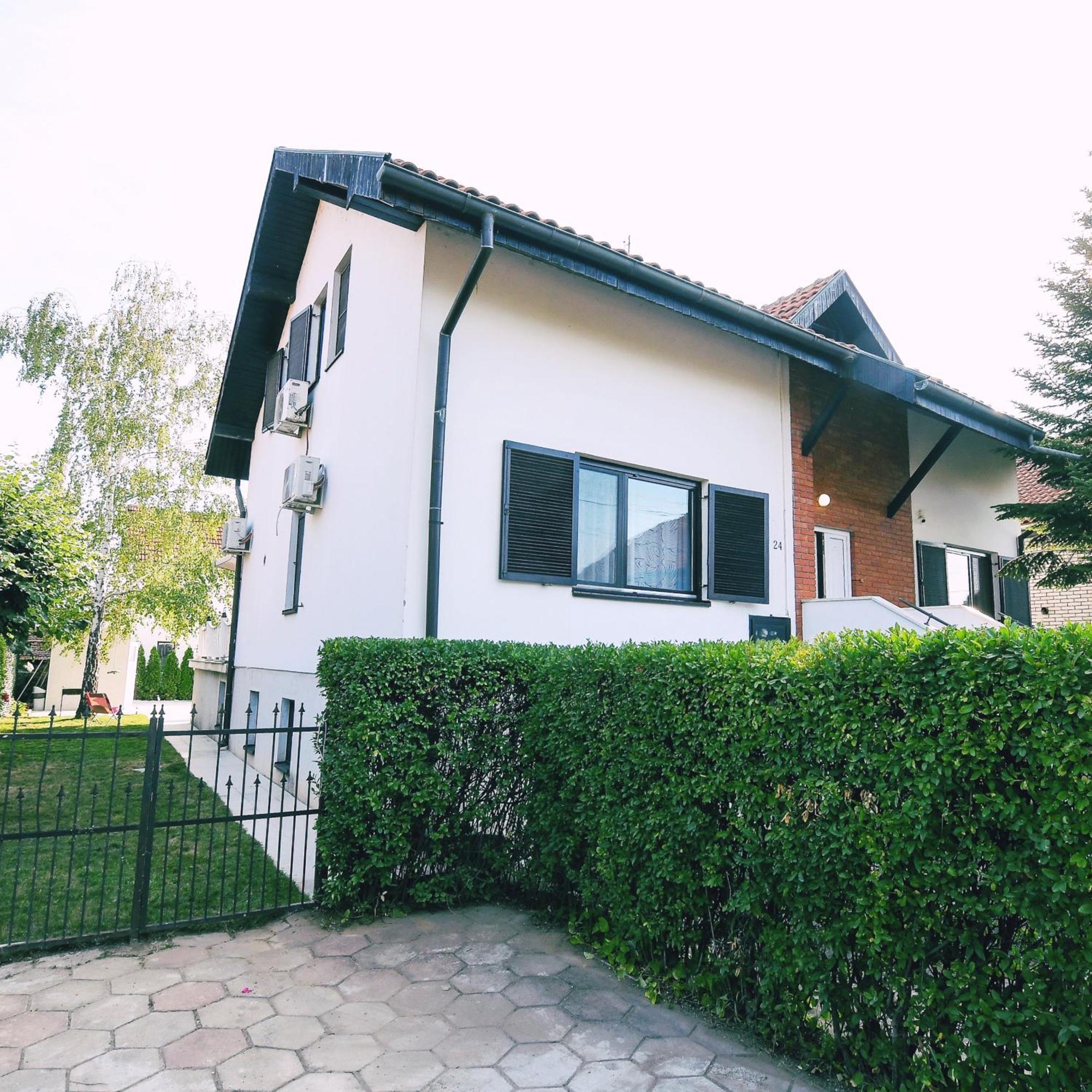 Villa Mina Kladovo, 5-Bedroom Villa With Pool For Up To 12 People Dış mekan fotoğraf