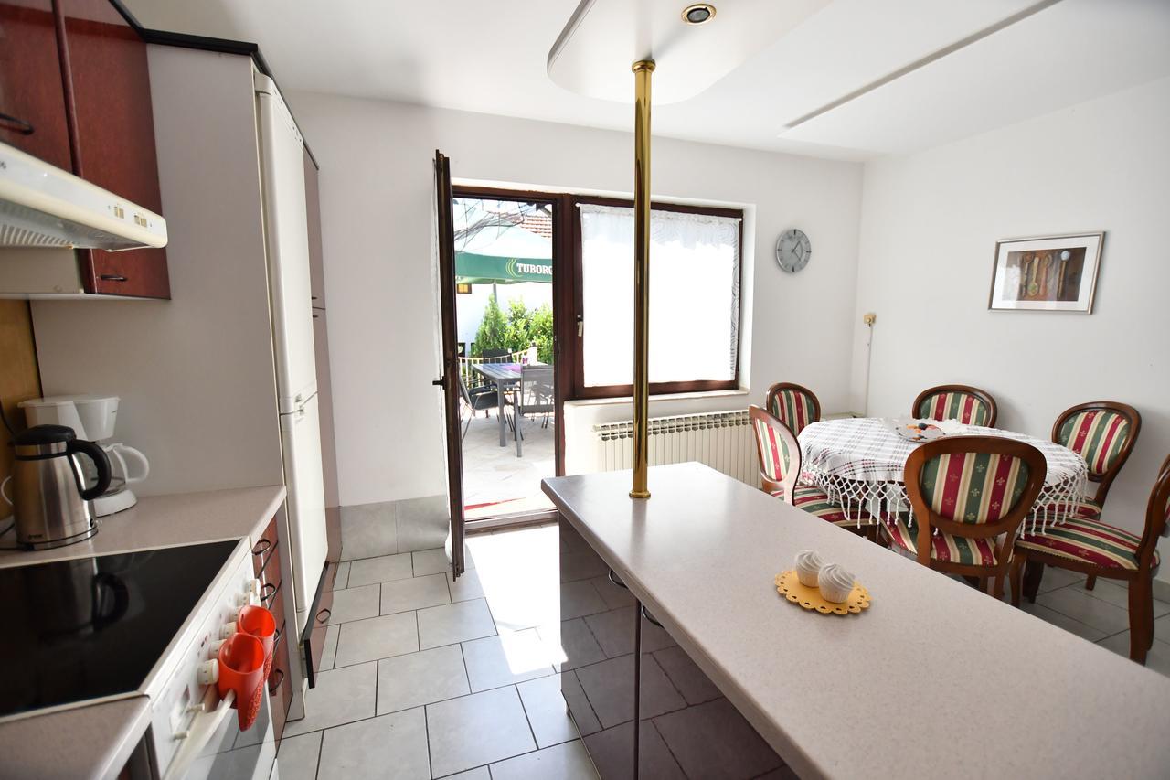 Villa Mina Kladovo, 5-Bedroom Villa With Pool For Up To 12 People Dış mekan fotoğraf